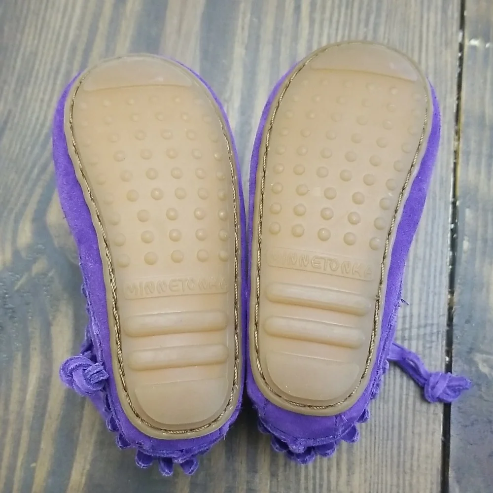 Minnetonka Baby Leather Purple Fringe Bootie Size 4m